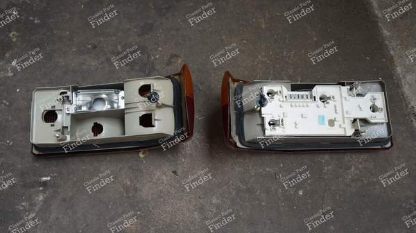 Feux arrière droite et gauche - AUSTIN Maestro/Montego - 03488841- 1