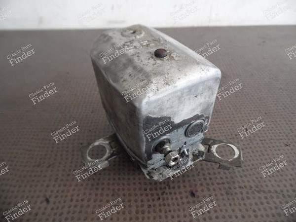 SCHEIBENWISCHERMOTOR - PEUGEOT 403 - 6407.22- 0