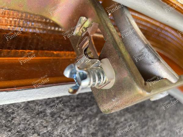 Blinker right NOS - BMW 1500 / 1600 / 1800 / 2000 (Neue Klasse) - 4