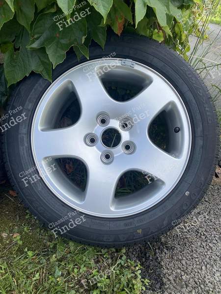 OEM Audi 'Tornillos' wheels - AUDI A4 (B5) - 8D0 601 025C- 5