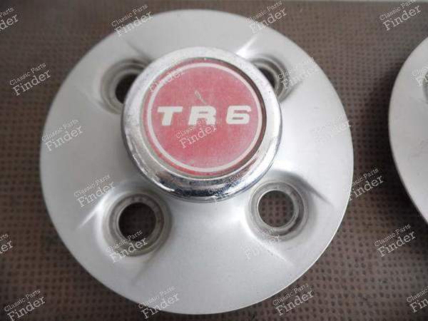 WHEEL COVERS - TRIUMPH TR6 - 3