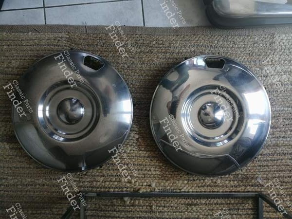 Large chrome hubcap - CITROËN CX - 1