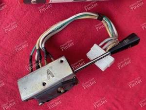 Headlight switch - RENAULT 5 / 7 (R5 / Siete) - 11191607- thumb-1