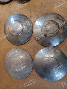 Lot de 4 enjoliveurs - RENAULT 4 CV