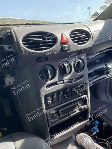 Mittelkonsole + Belüftungsdüsen - MERCEDES BENZ A (W168) - 1
