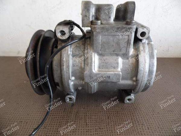 COMPRESSEUR CLIMATISATION - S4 / GT / GTS - PORSCHE 928 - 92812611300 / 92812611301 - Equiv. 928126113X / 047200-9690- 4