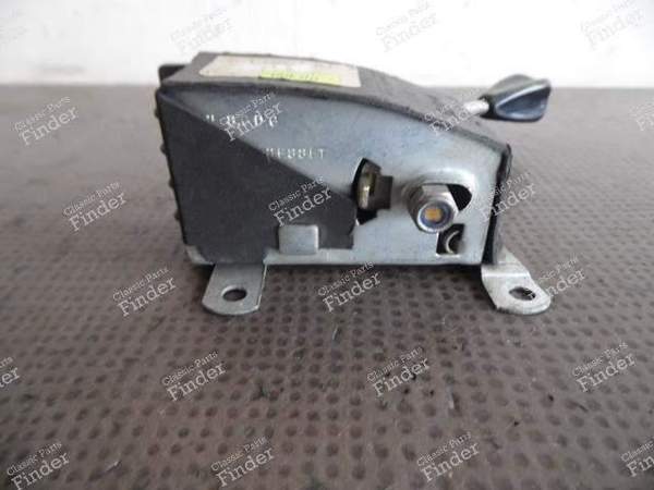 COMMODO DE CLIGNOTANTS - CITROËN Ami 6 / Dynam - 572- 2