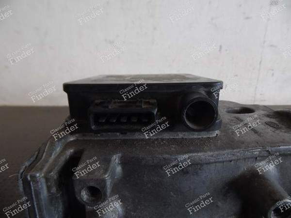 AIR FLOW METER - PEUGEOT 205 - Bosch 0280202202 équivalent à 0280202210 Peugeot - Citroën 1920.93 ou 192093- 2