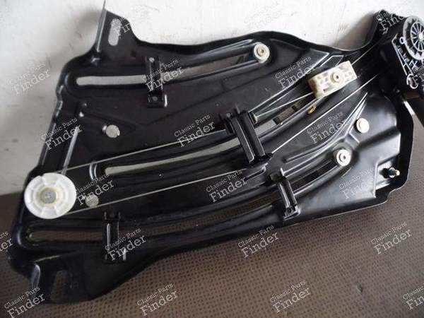 RIGHT REAR WINDOW WINDER PORSCHE 996 CABRIOLET - PORSCHE 911 (996) - 99654301604 équivalente à 99654301606 ou 99654301603- 1