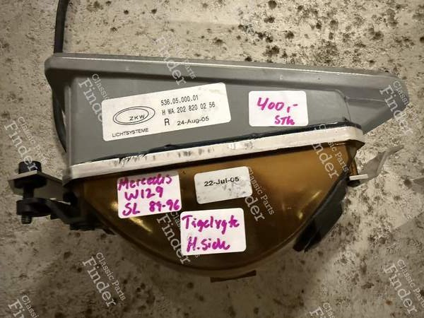 2 Nebelscheinwerfer – AMG-Modelle - MERCEDES BENZ SL (R129) - HWA 2028200256 (R) / HWA 2028200156 (L)- 4
