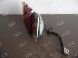 RÜCKLICHT LINKS - COUPE / CABRIOLET - PEUGEOT 504 Coupé / Cabriolet - 629G- thumb-6