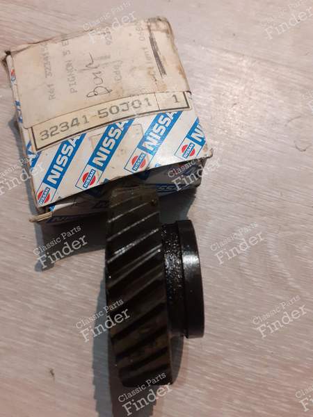 5th gear pinion - NISSAN Primera (P10/P11) - 3234150J01- 2