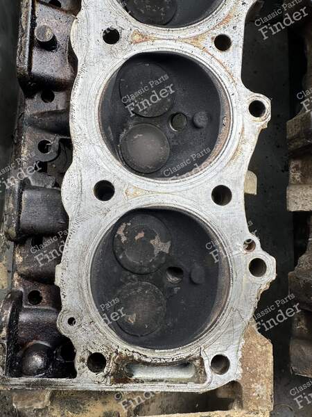 Culasses moteur 3.5 V8 - LAND ROVER Range Rover - 4