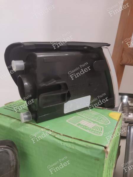 Blinklicht vorne links - Phase 2 - RENAULT Safrane - 15533- 3