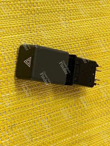 Interrupteur "Warning" - RENAULT 5 (Supercinq) / Express / Rapid (R5) - 7700766424- 0