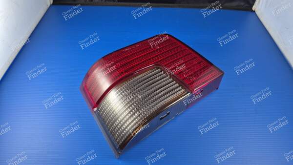 Left taillight lens - PEUGEOT 205 - 2208- 1