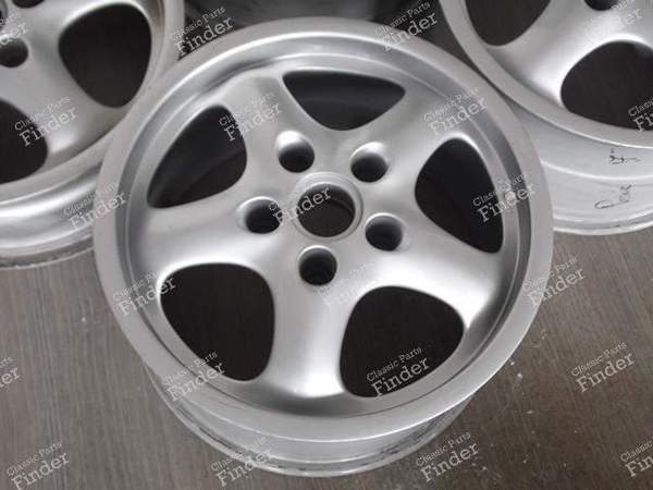 FELGEN 17" CUP 2 PORSCHE 911 TYP 993 - PORSCHE 911 (993) - 99336212400 + 99336212800- 4