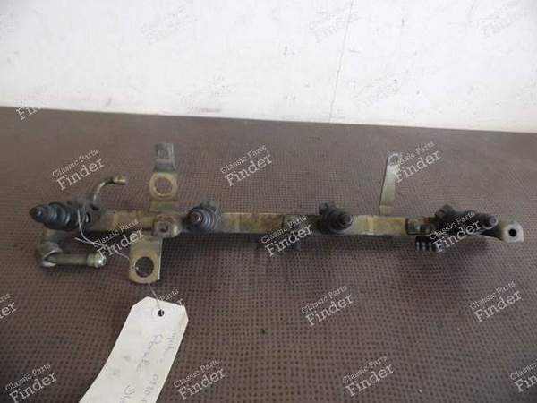 RAMPE INJECTION 94411008007 PORSCHE 944-1 - PORSCHE 944 - 0280150201- 2