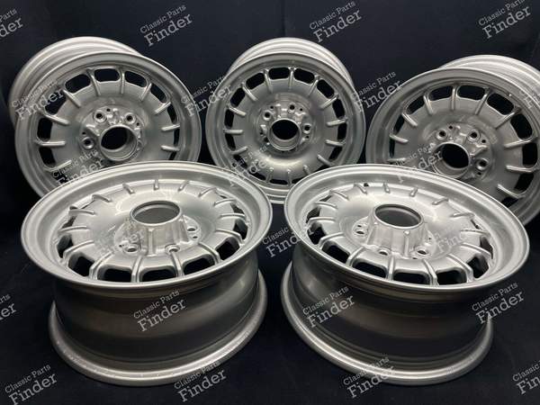Original Baroque wheels - 6.5Jx14 ET30 - MERCEDES BENZ W108 / W109 - 1084001002- 0