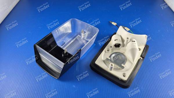 Feu de plaque et de recul - RENAULT 5 / 7 (R5 / Siete) - 40300- 3