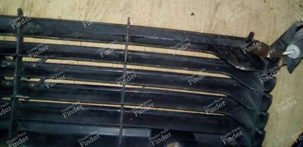 Grille de calandre - CITROËN Visa / C15 - 2