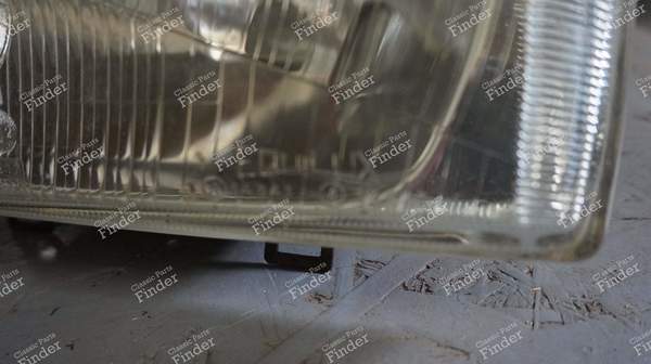 Headlight optics - PEUGEOT 304 - 621058 (L) - 621059 (R)- 2