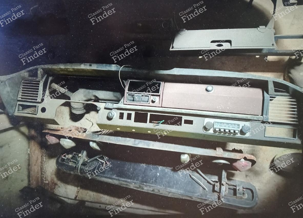 Grand lot de pièces détachées - CITROËN DS / ID - 6