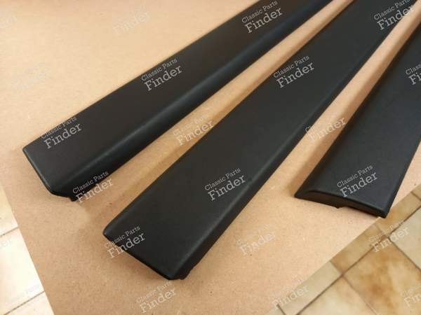 4 moulures latérales - Modèle large - VOLKSWAGEN (VW) Golf II / Jetta - 3