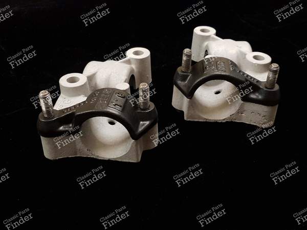 Anti Roll Bar Bearing Clamp (PAIR) - PEUGEOT 605 - 3527.10- 2