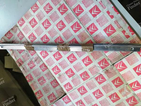 Chrom-/Strike-Finish der Türschwellen - CITROËN CX - 3