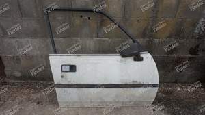 Vordertür rechts oder links - PEUGEOT 305