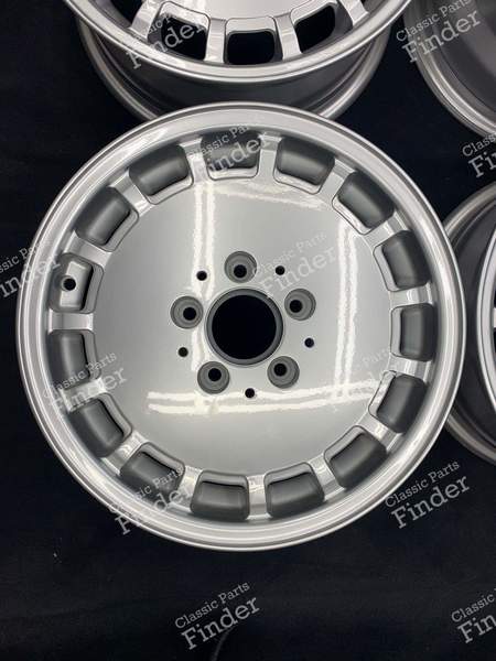 Original 'Sportline Gullideckel' Leichtmetallfelgen 7Jx15 ET41 - MERCEDES BENZ E (W124) - 1244010902- 6