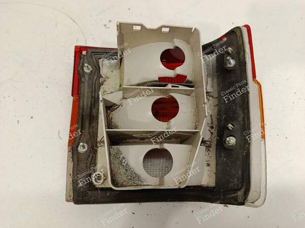Right taillight - RENAULT 9 / Alliance / Broadway / 11 / Encore (R9 / R11) - 1