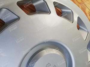 Lot de deux enjoliveurs 'Turbine' - PEUGEOT 309 - thumb-2