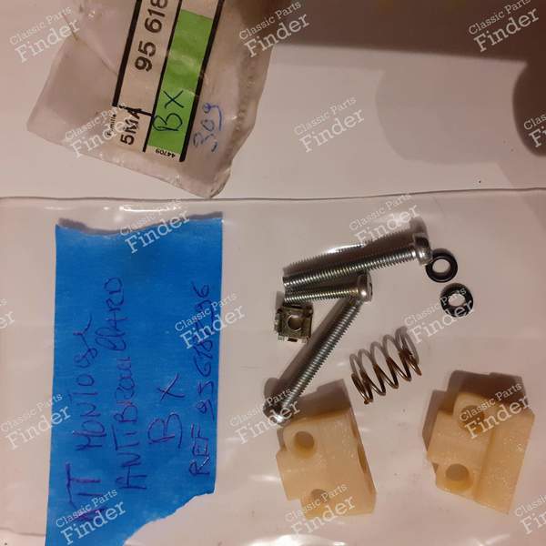 Front fog light mounting set - Peugeot-Citroën - CITROËN ZX - 95618296- 1