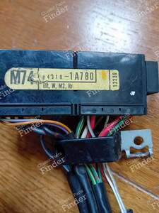Ensemble commodo phares, essuie-glaces, centre volant - TOYOTA Corolla (E100) - C14CV318 / M74 / 84310-1A780- thumb-1